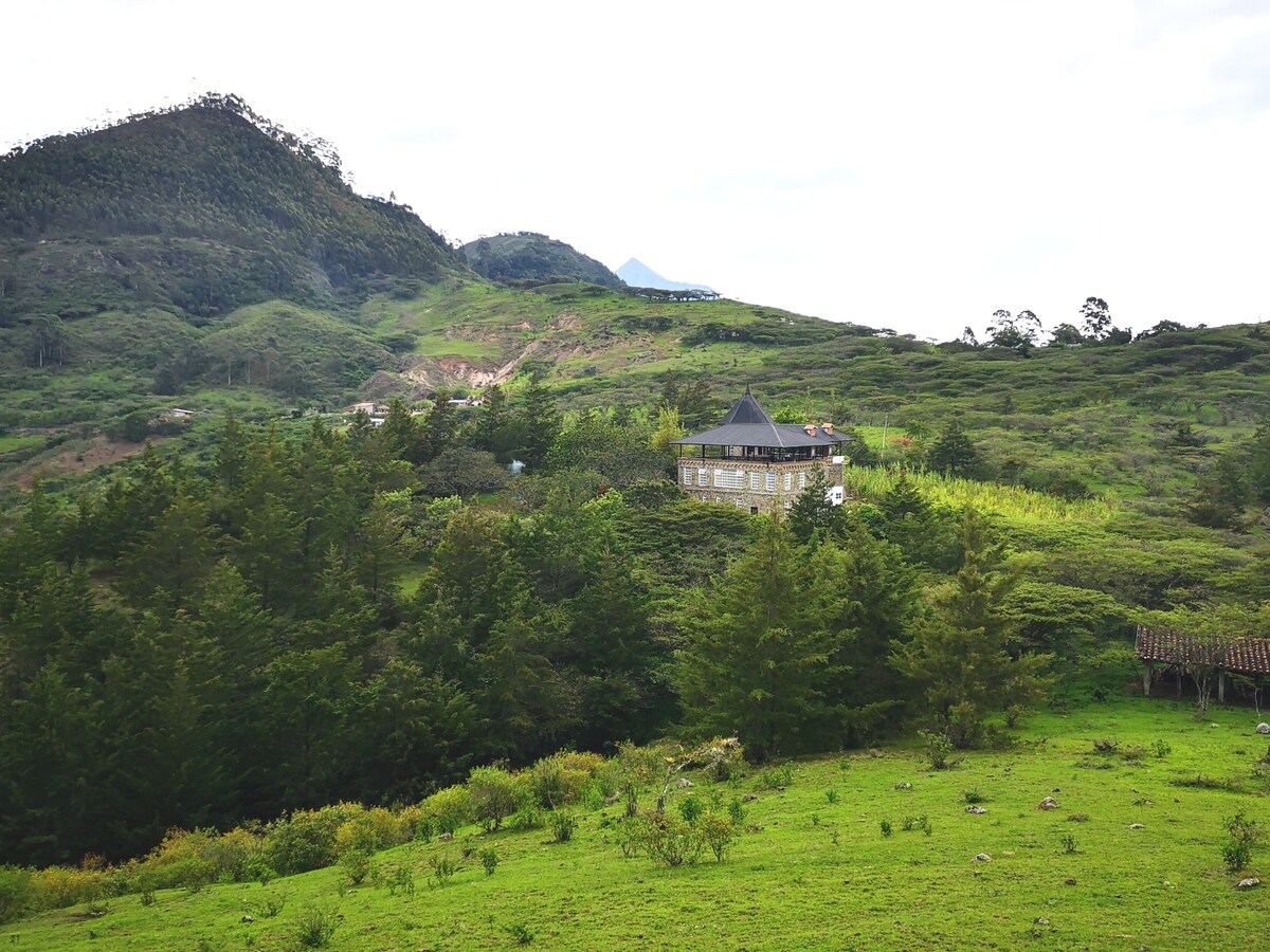 Hacienda Santa Ana de Las Piedras - Cariamanga