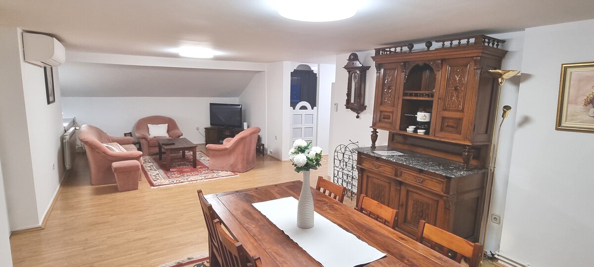Cozy appartment with a fantastic view over the city and a short distance to the city centre