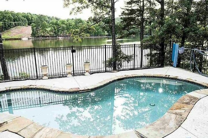 Lake Wedowee Paradise, Lake front & Private pool!