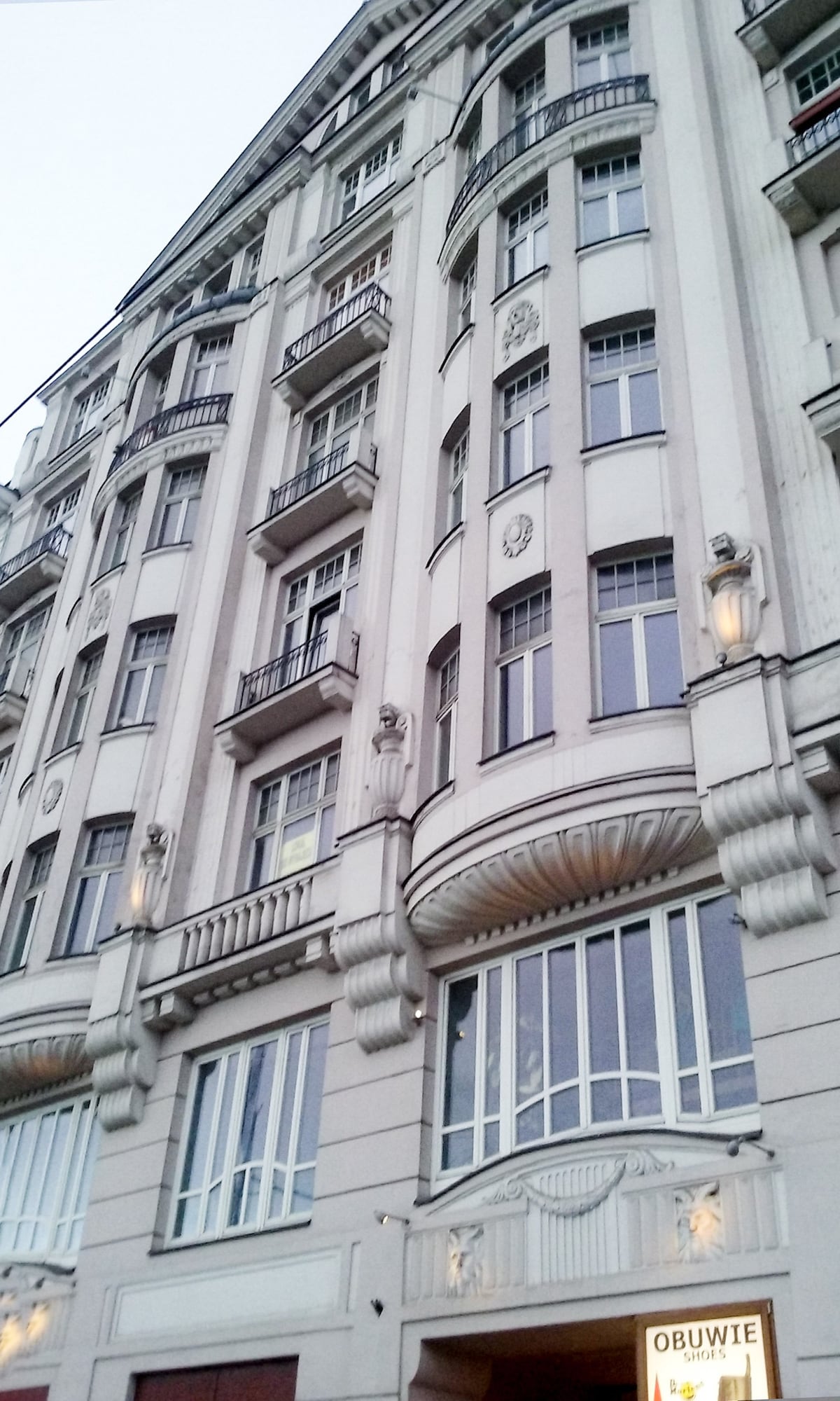 华沙市中心公寓