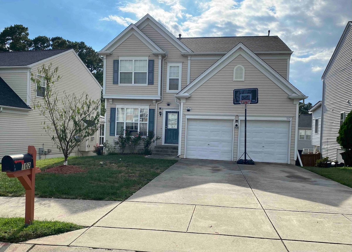 Basement for leisure in heart of RTP