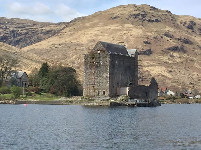 Carrick Castle, Lochgoilhead的民宿