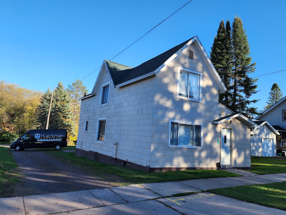 Hueckman Auction Hurley House