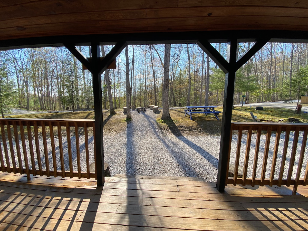 3BR, 1.5BA Perfect Location in Red River Gorge!
