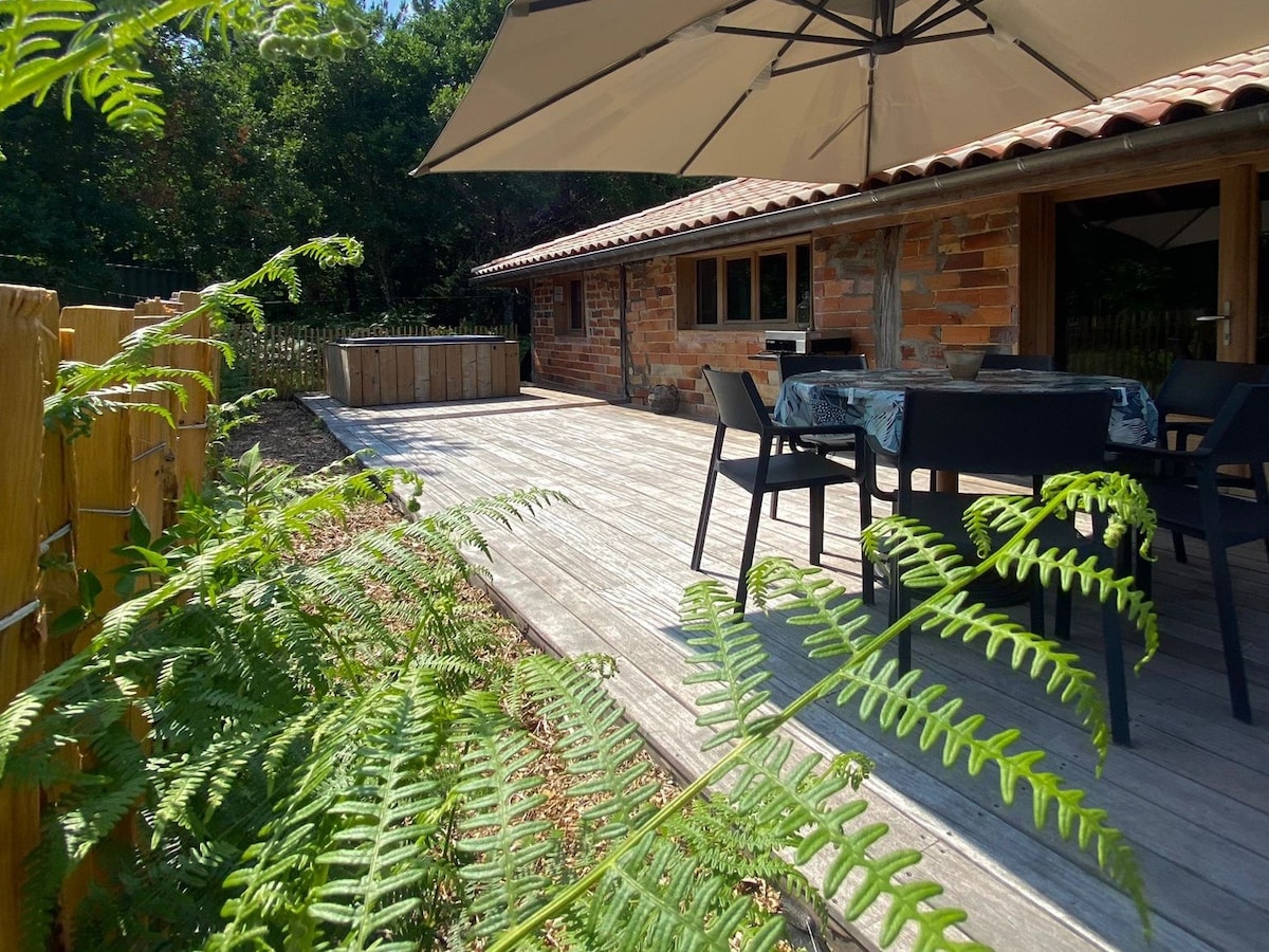 Bergerie moderne & Spa
en pleine nature