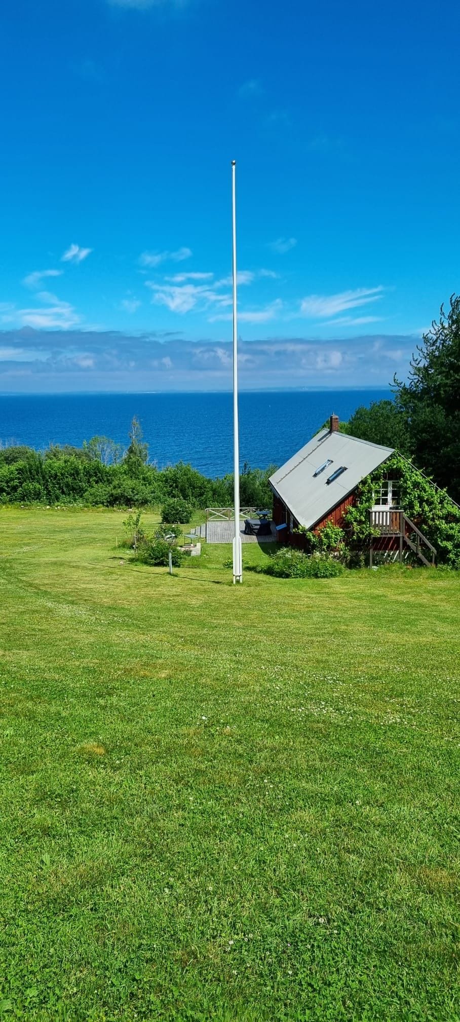 Stort hus vid havet