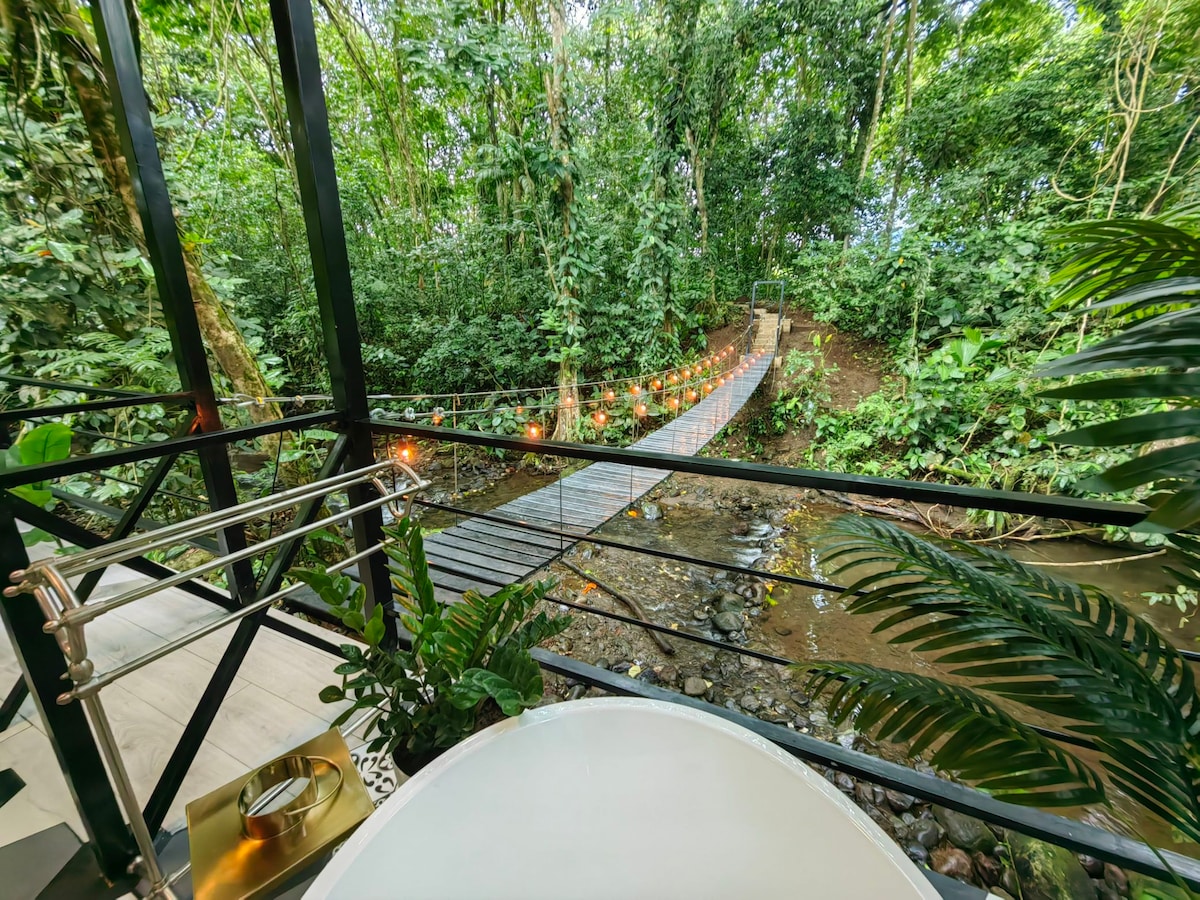 TreeTop Hideaway Arenal