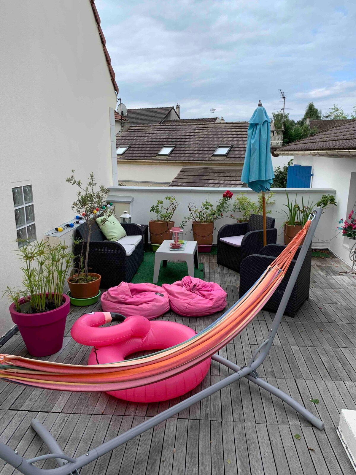 Chambre + Rooftop privé dans Maison proche Paris