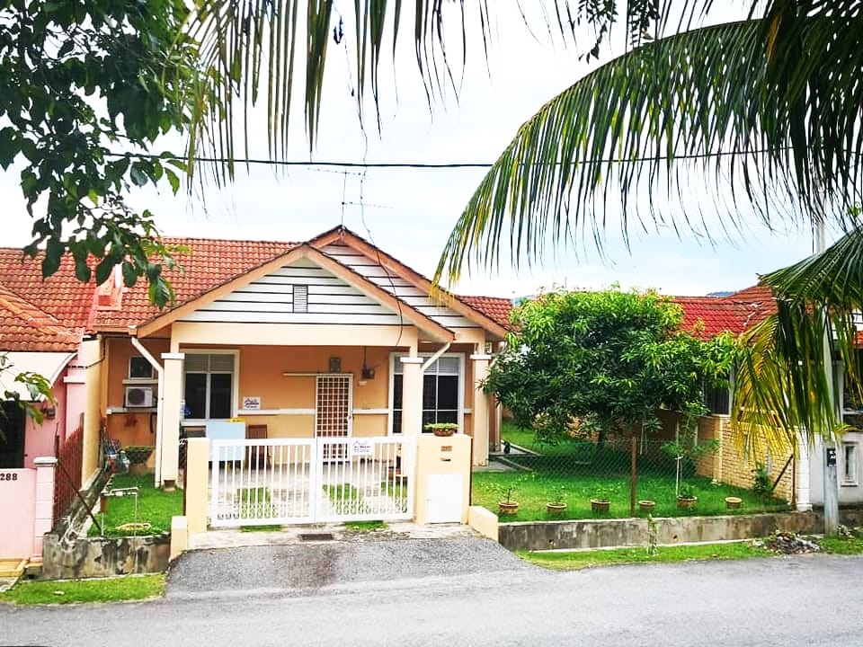 BAYU HOMESTAY MANTIN ，安静舒适