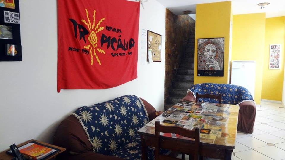 Tropicália Republic最多可入住4人的房间