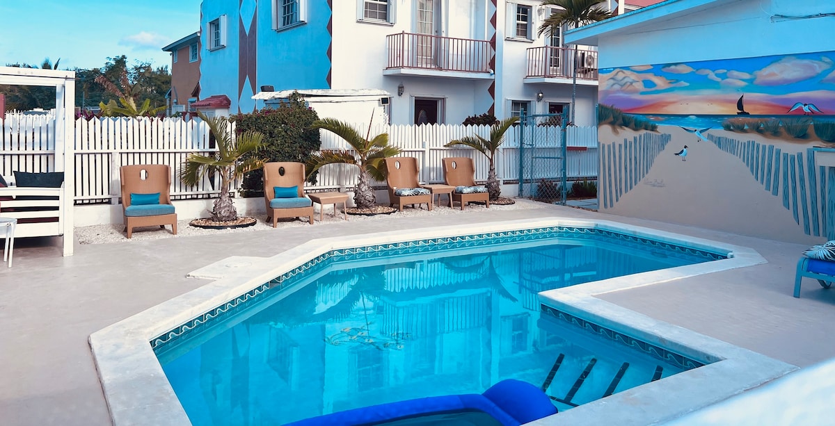 可爱的宽敞缆车海滩公寓，带游泳池# 4