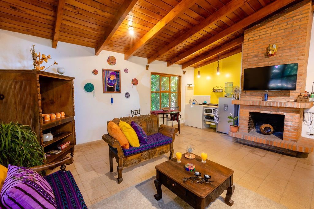 Casa Jardin - Cozy Bungalow - near Lake Atitlan