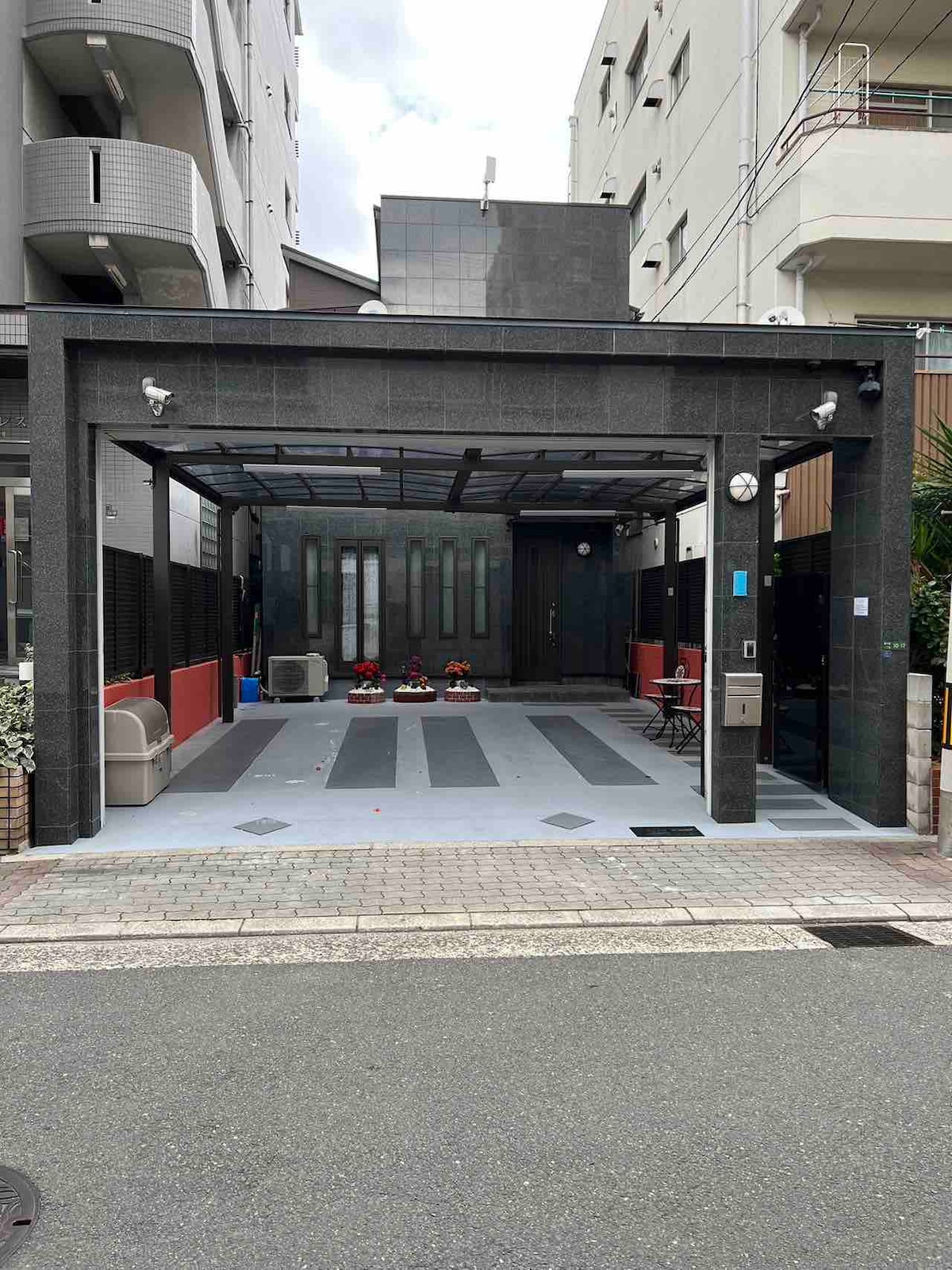 （NEW）大阪市中心豪华高级别墅（三个厕所、三个浴室）步行5分钟电车直达上本町（空港巴士站）、日本橋