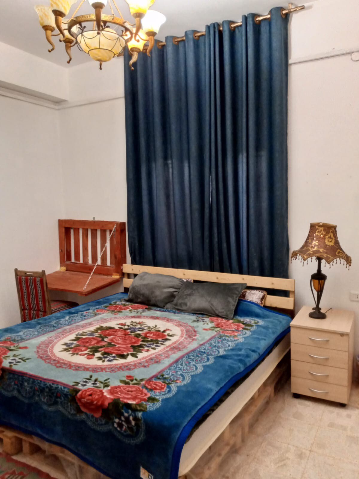 「Alrahhal」客房的双人卧室