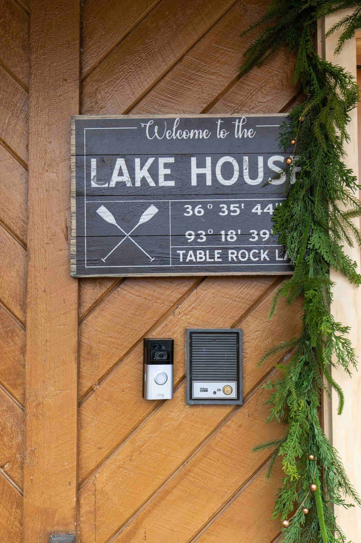 The Lake House at Kimberling Point Table Rock Lake