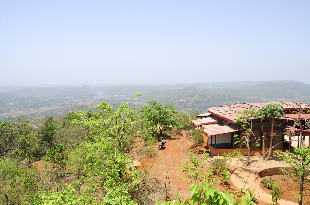 戈夫卡尔（ Govekar ）的生态家居度假村