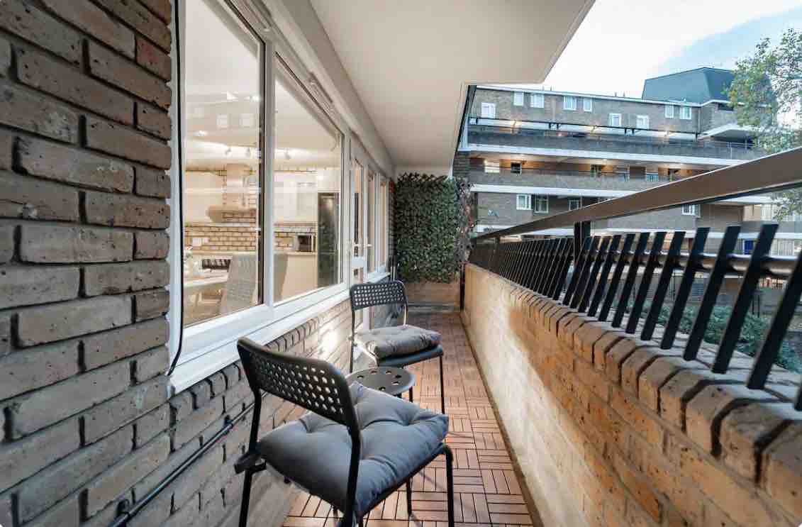 Luxurious 3 Bed Apartment in Covent Garden, London