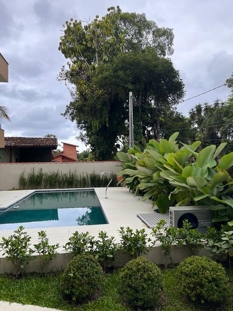 Casa maravilhosa com 5 suítes e piscina Itamambuca