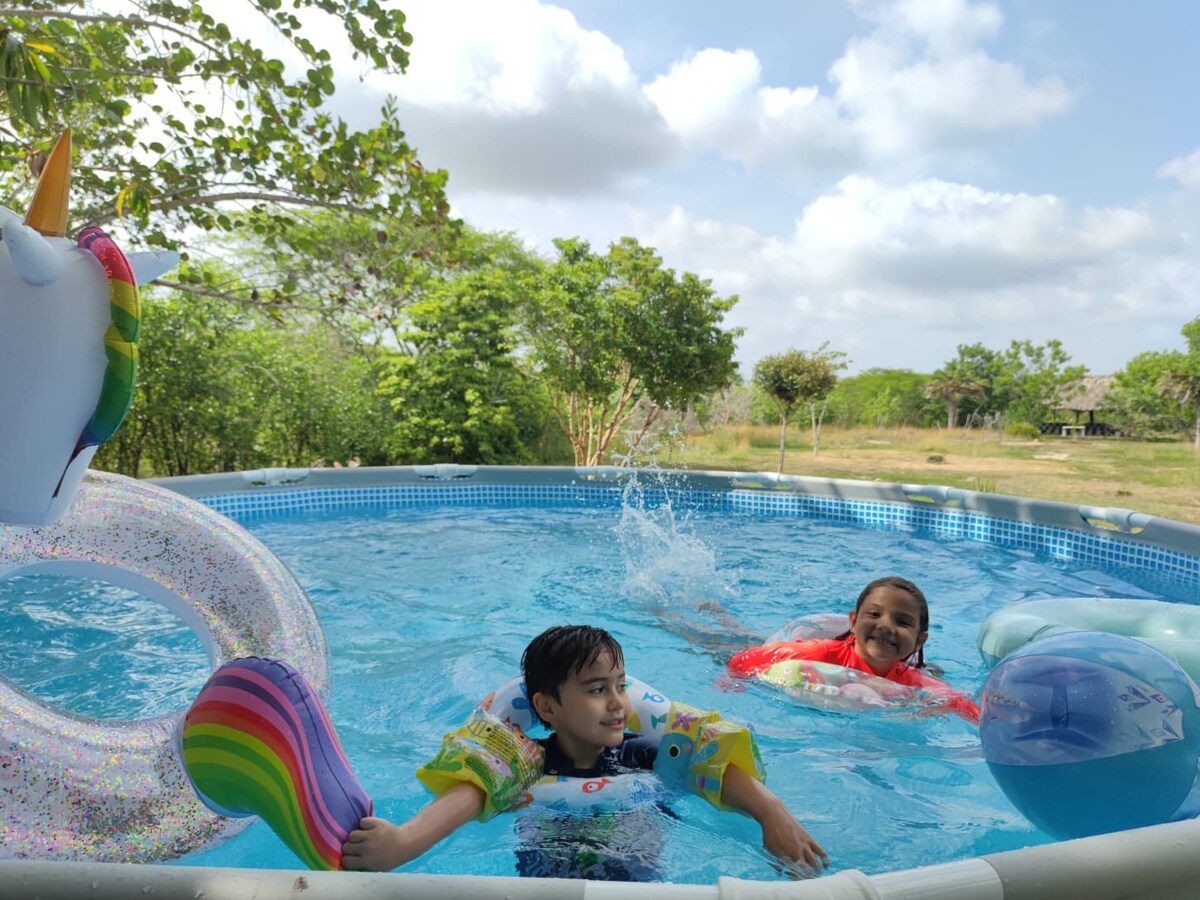 Estadía en granja acogedora con piscina