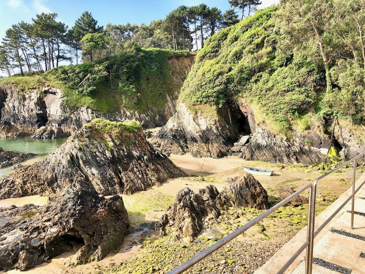 The Cliffs - Cala Porto do Val