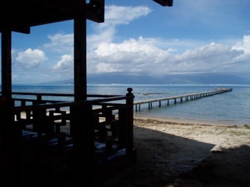 Tokerau Moorea by the sea