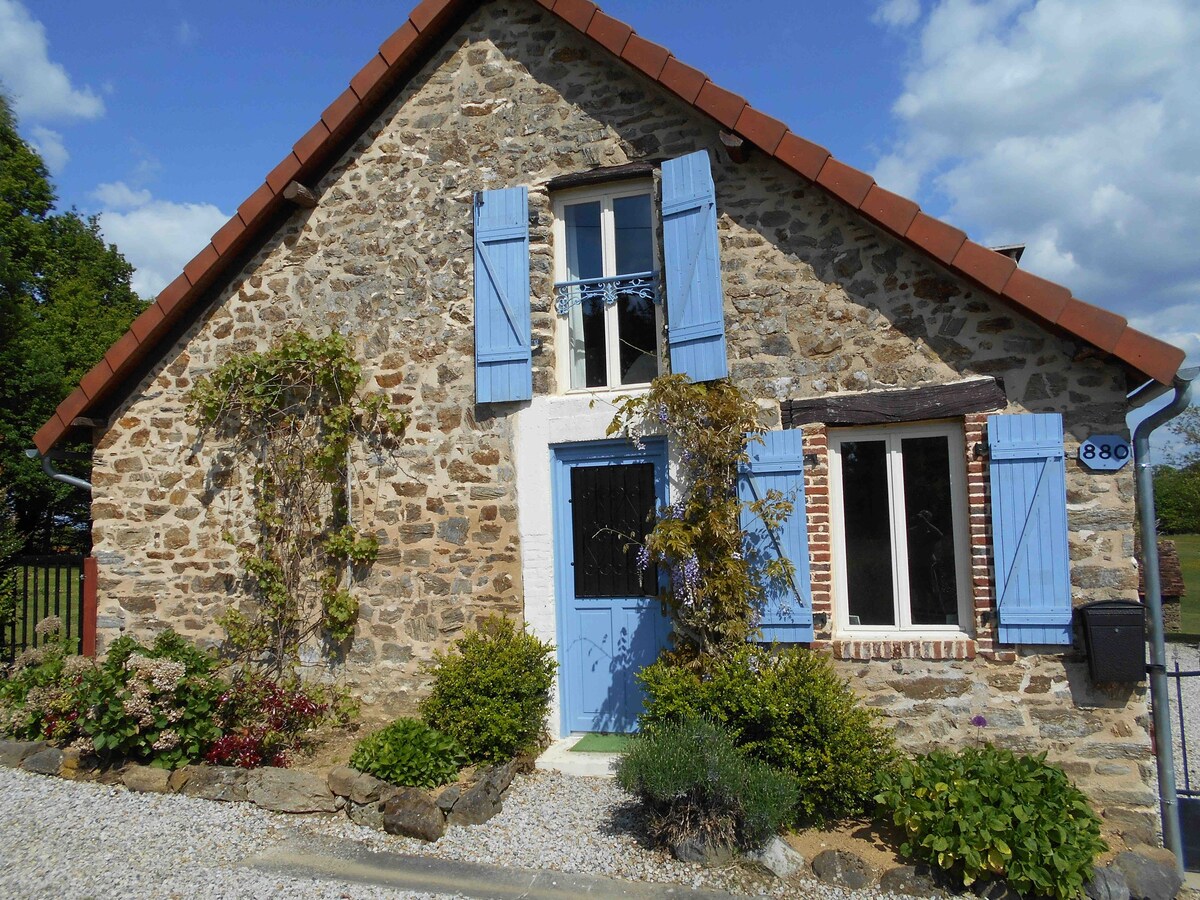 Charming one bedroom gite in the heart of Correze.