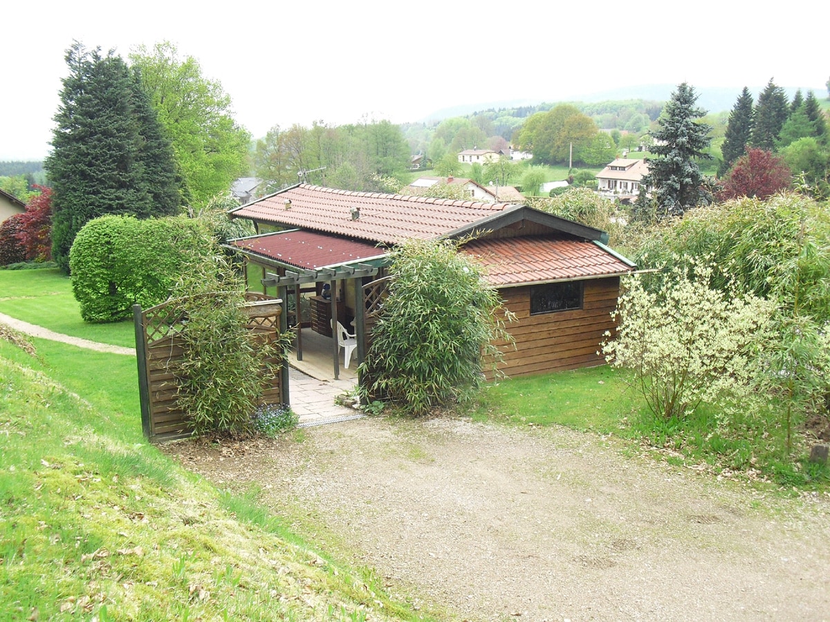 AU CREUX DU BOIS , "Petit Gîte BAMBOU"