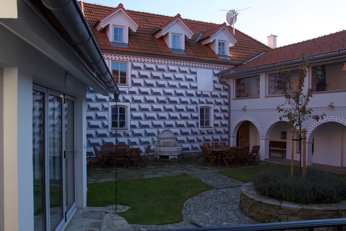 CherryTreeLodge quiet village near Cesky Krumlov