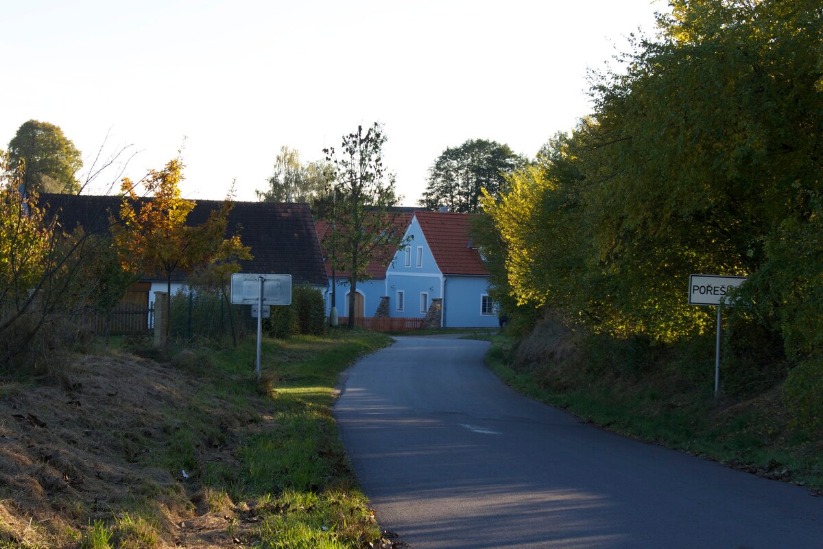 CherryTreeLodge quiet village near Cesky Krumlov