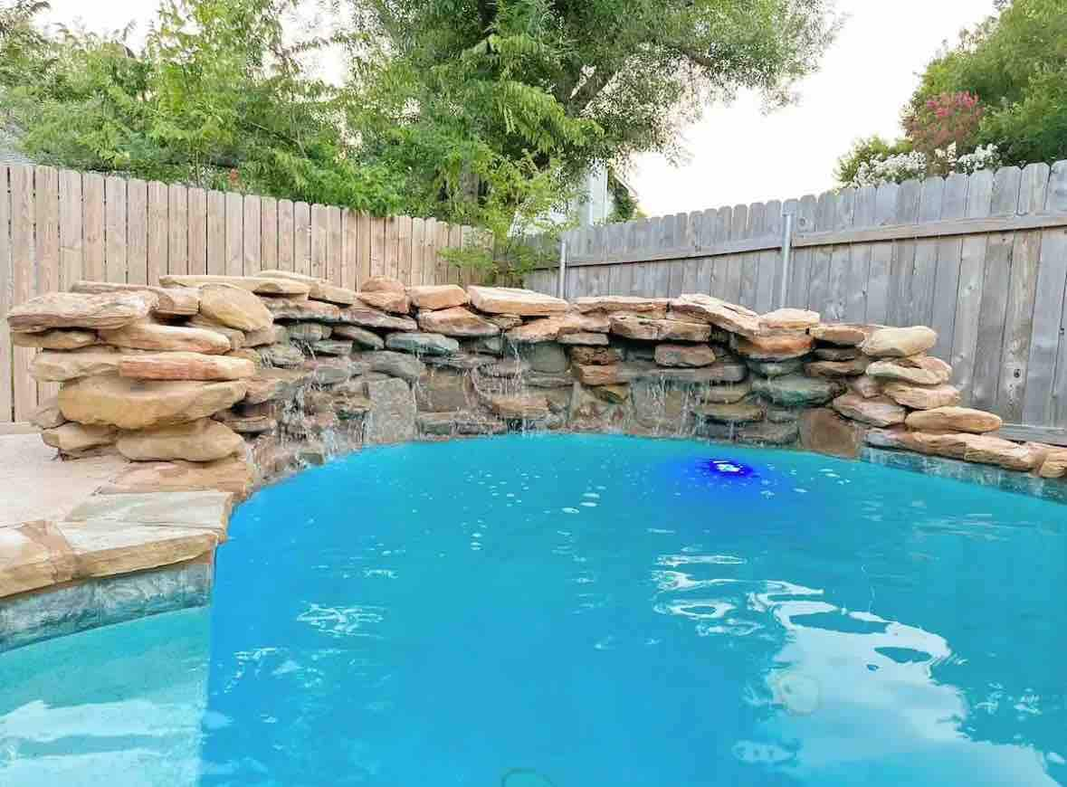 Pool House Getaway near Downtown Round Rock