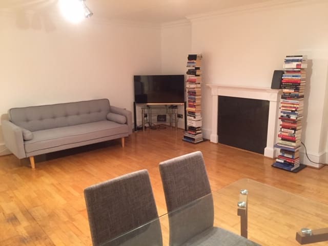 house of fraser - 百货商店 | airbnb03