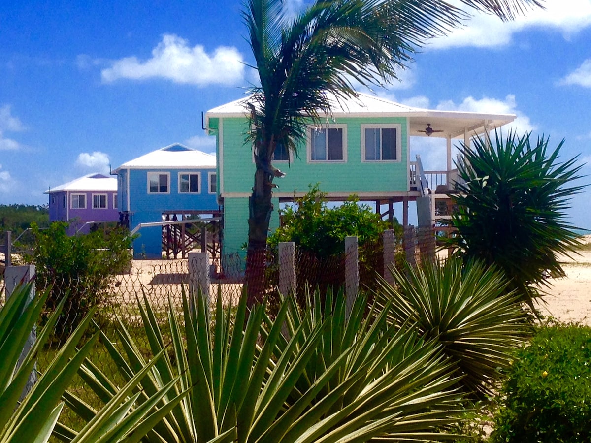 Barbuda Cottages 2 bed ( Green ) Beachfront Villa