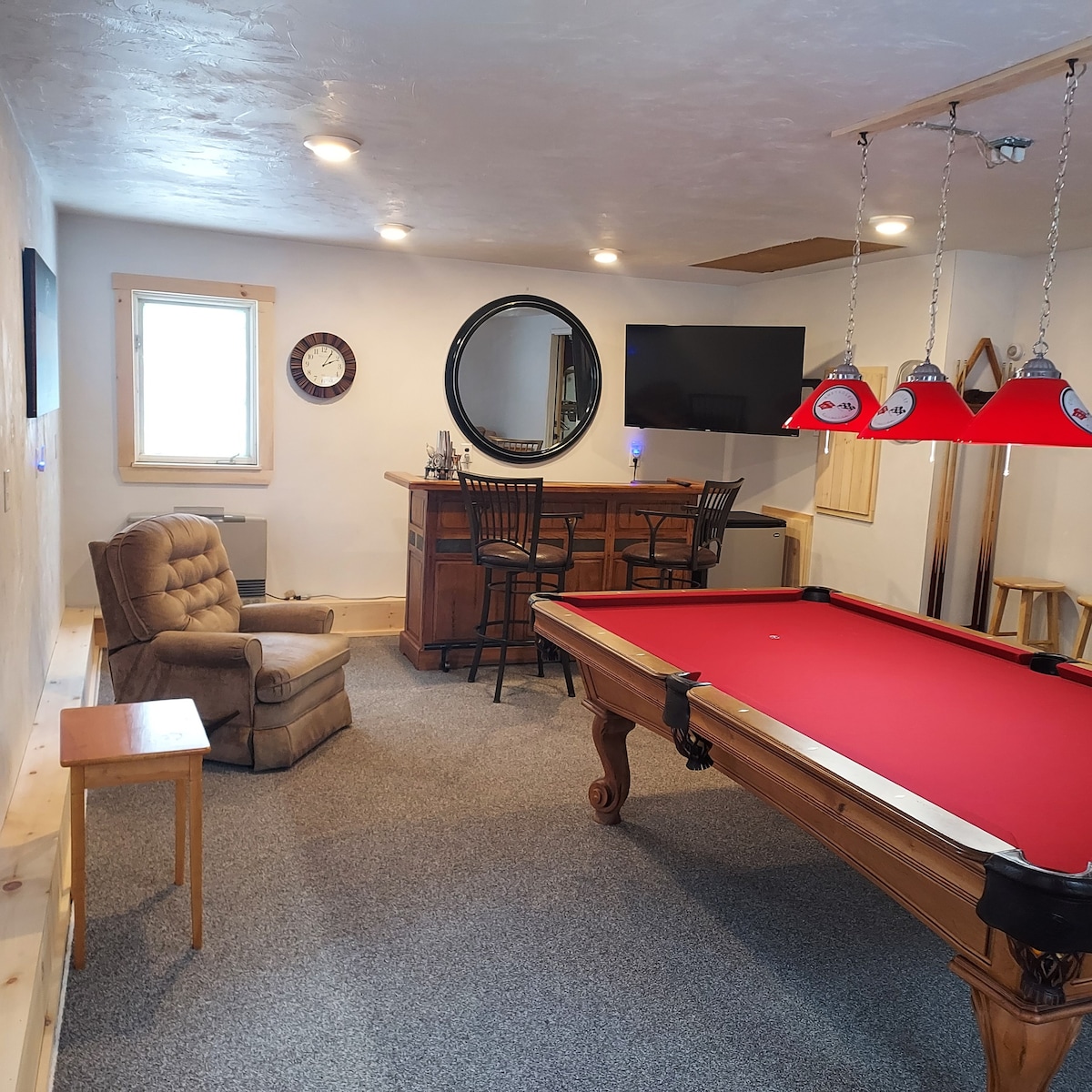 Lodge Intervale -火坑、酒吧、台球桌、桑拿。