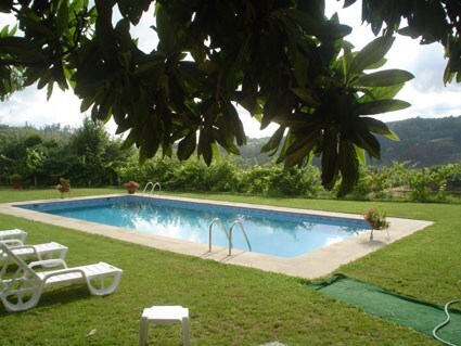 带泳池的Casa do Celeiro （ T1 ）。