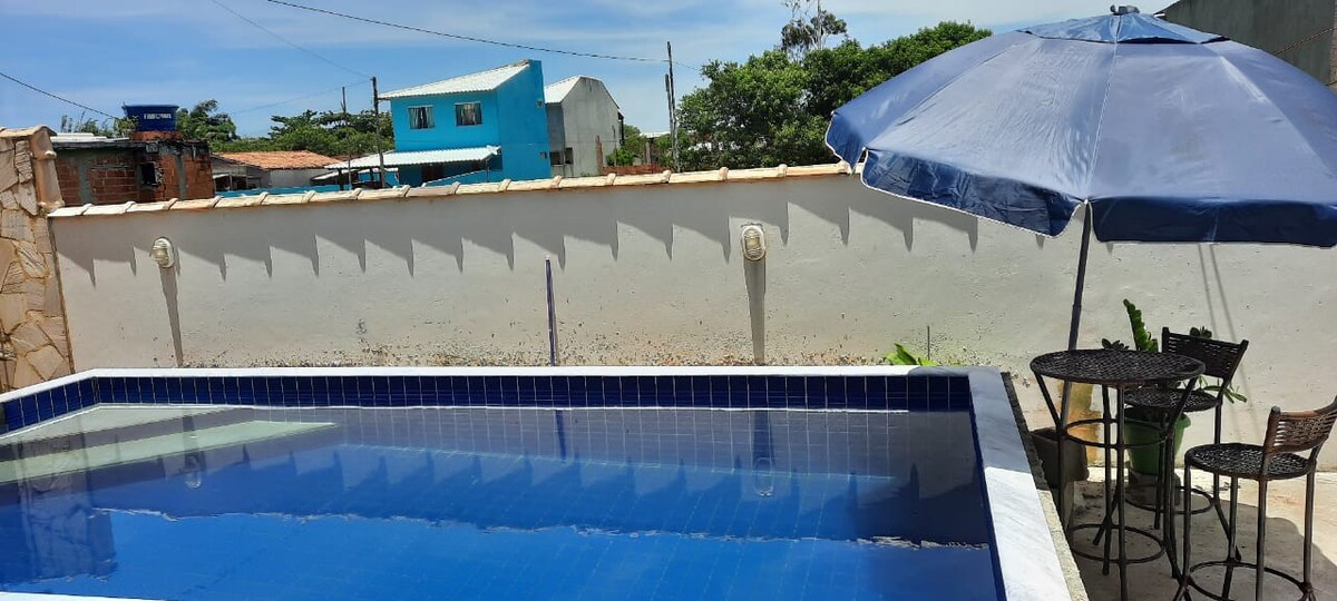 带游泳池的房子-靠近海滩-Cabo frio- unamar