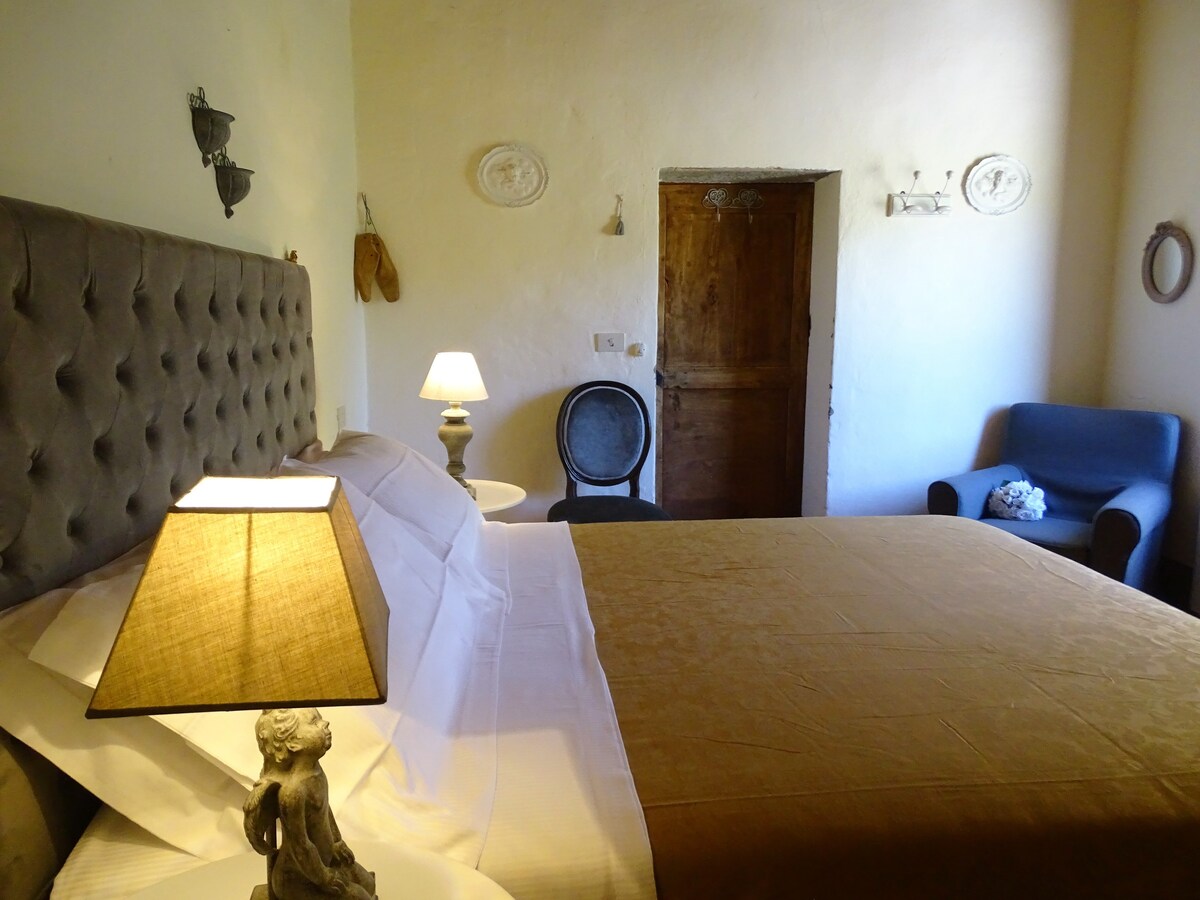 Suite con piscina privata in Dimora di Campagna