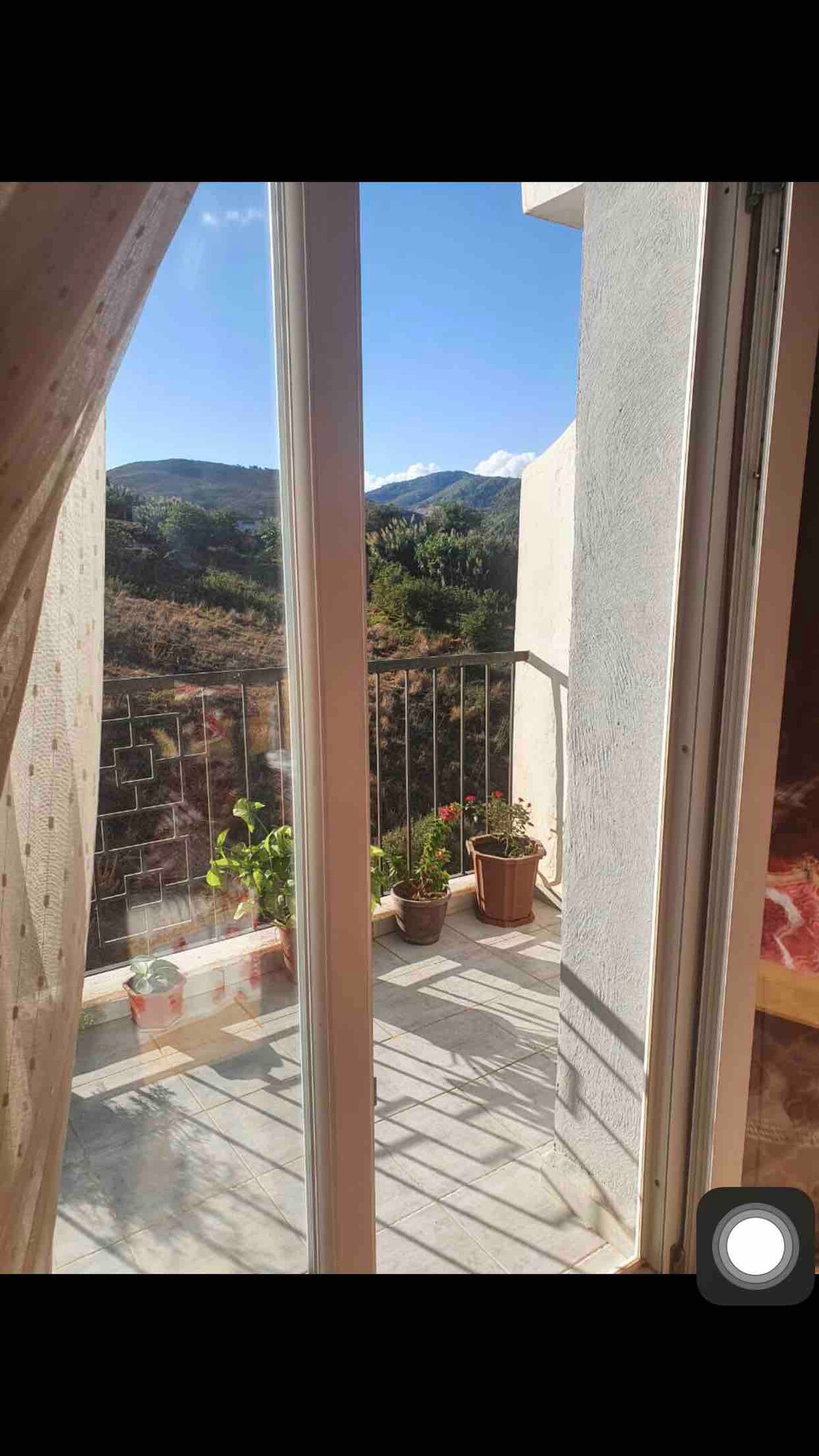 Lovely Mountain View appartement with balcony