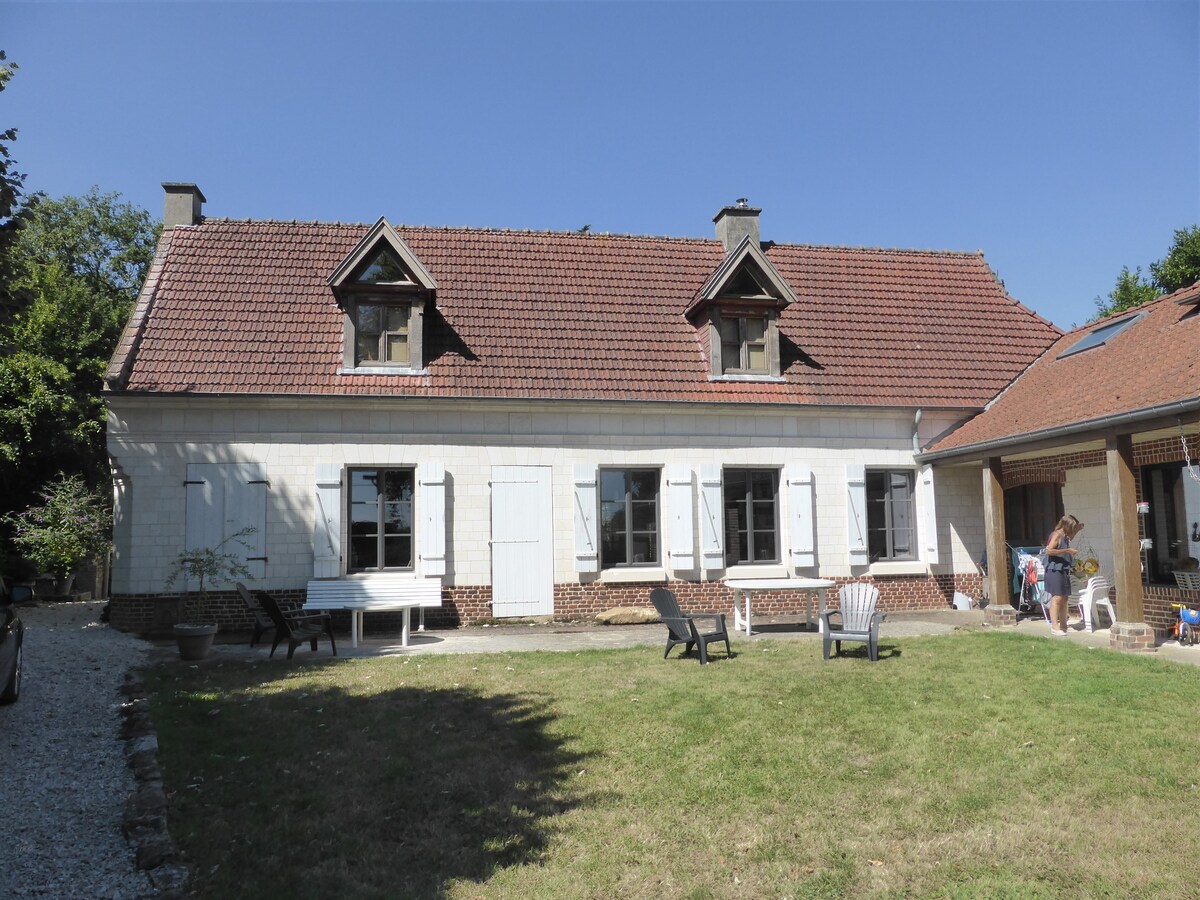 Chambre privée dans belle maison de campagne