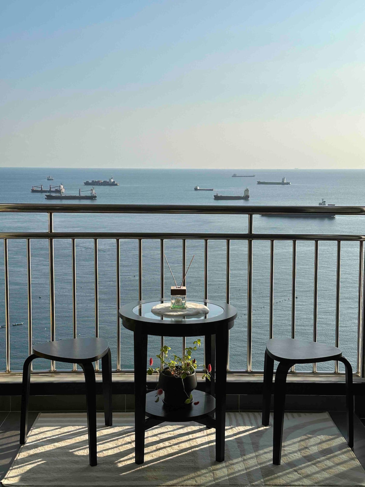 俯瞰永道海（ Yeongdo Sea ）的海景住宿