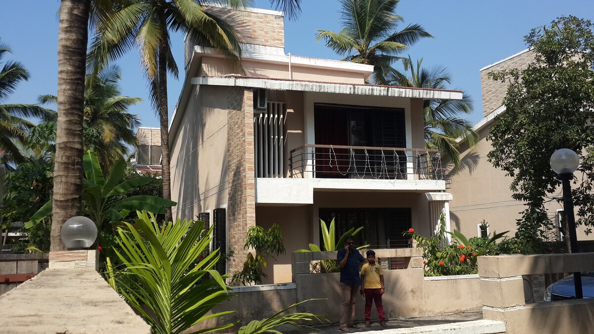 Landmark - Kalpataru : the weekend home!