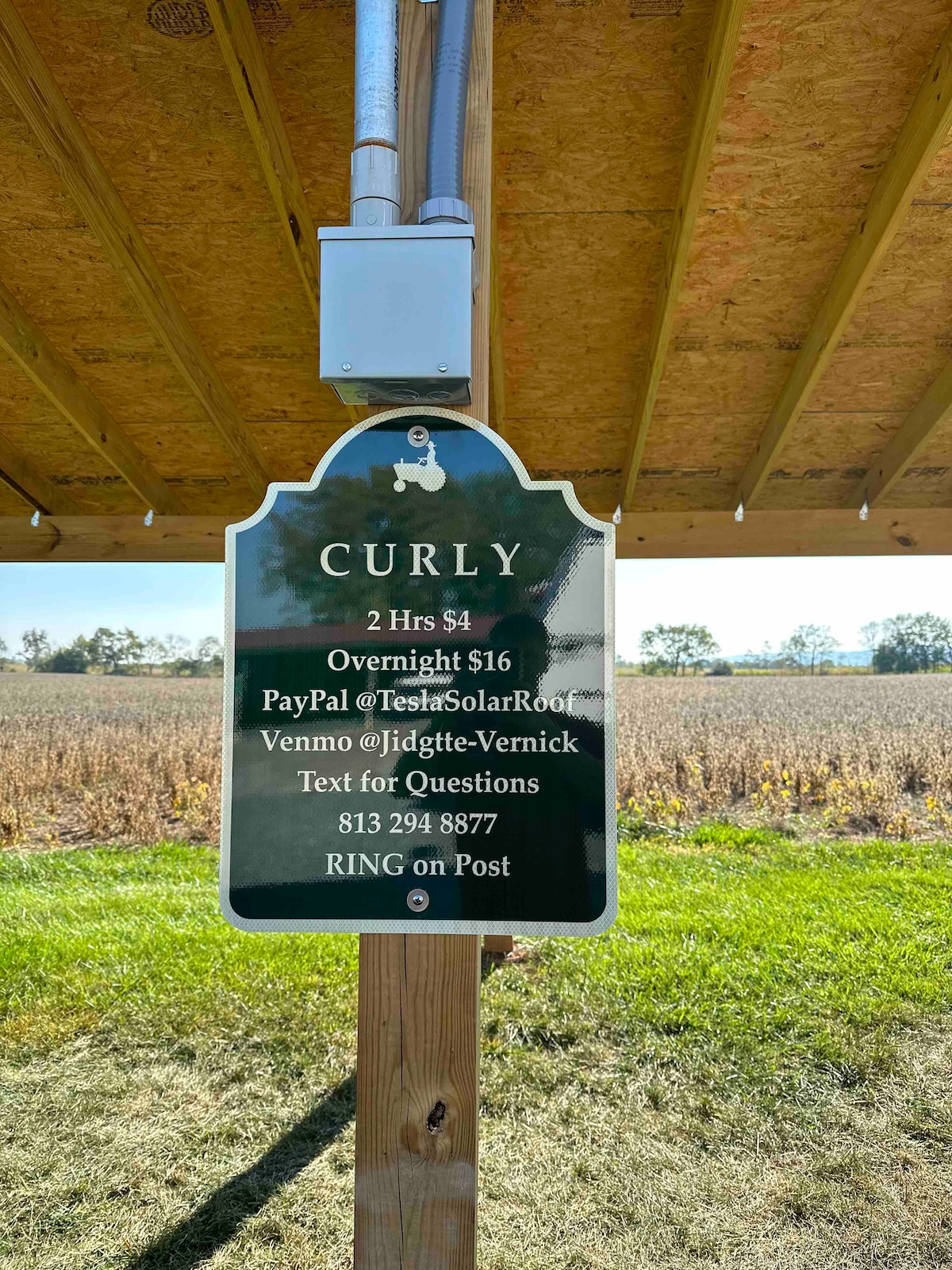 CURLY Level 2 Tesla EV Solar Powered Charger