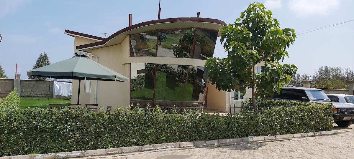 La Casa Bonita ： Naivasha的3卧室民宅