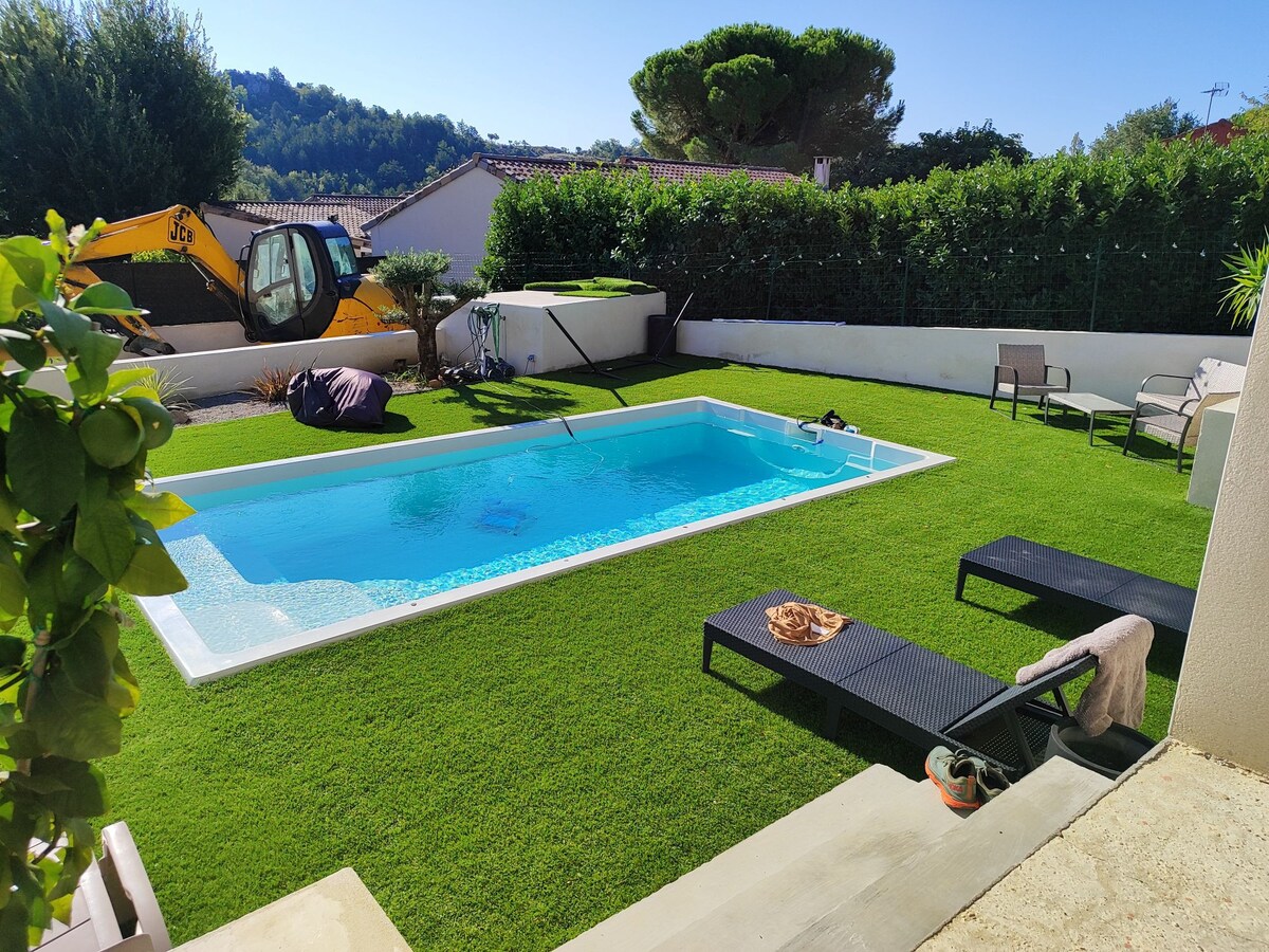 Villa Ardéchoise spa et piscine