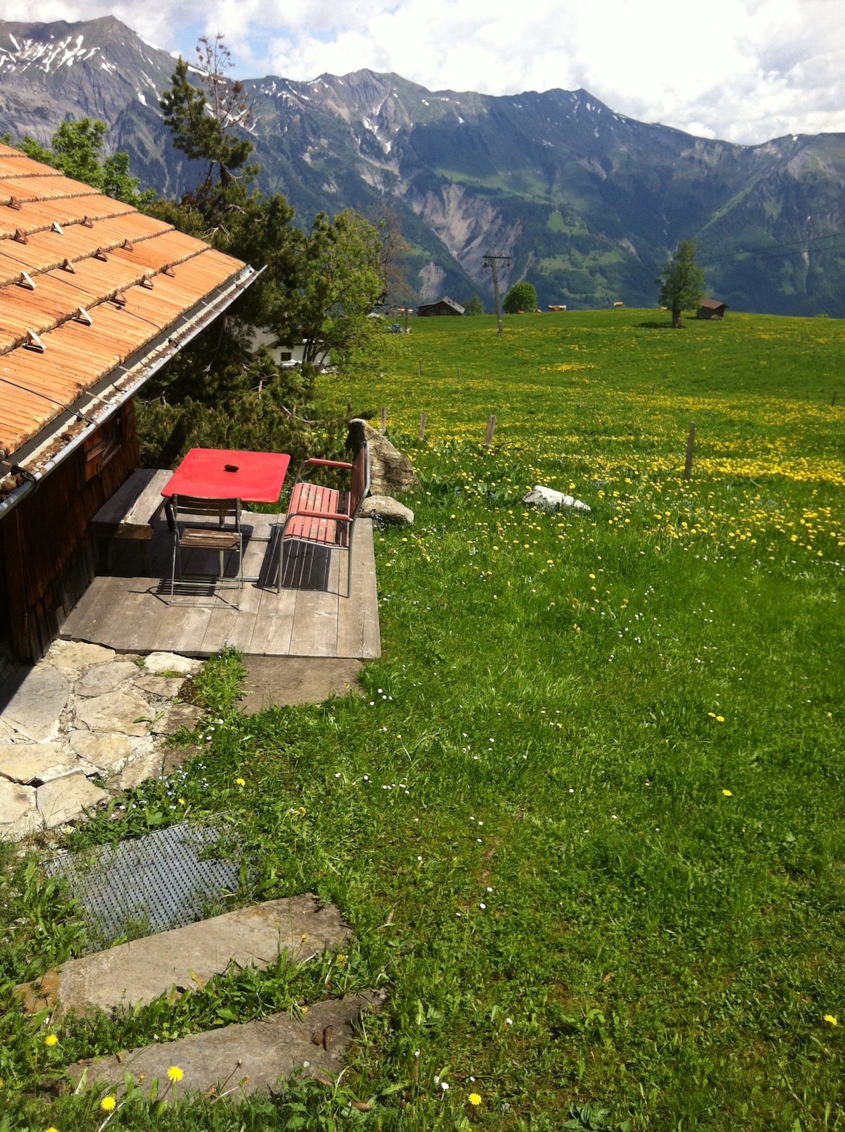 舒适、质朴的高山小屋