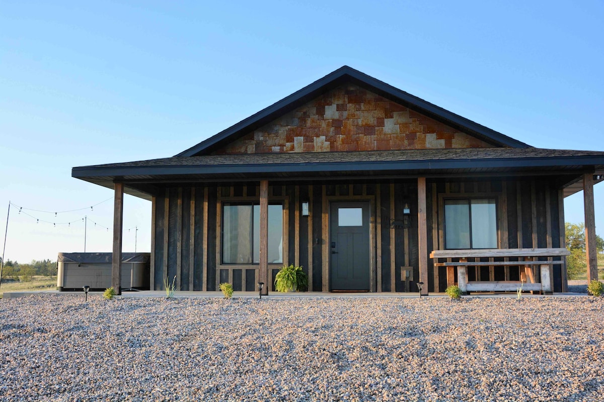 Cozy Cabin W/Hot Tub Near Buffalo Chip&Bear Butte!