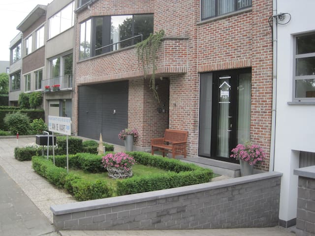 Auwegemvaart 76, Mechelen, Vlaams Gewest 2800, Belgium的民宿