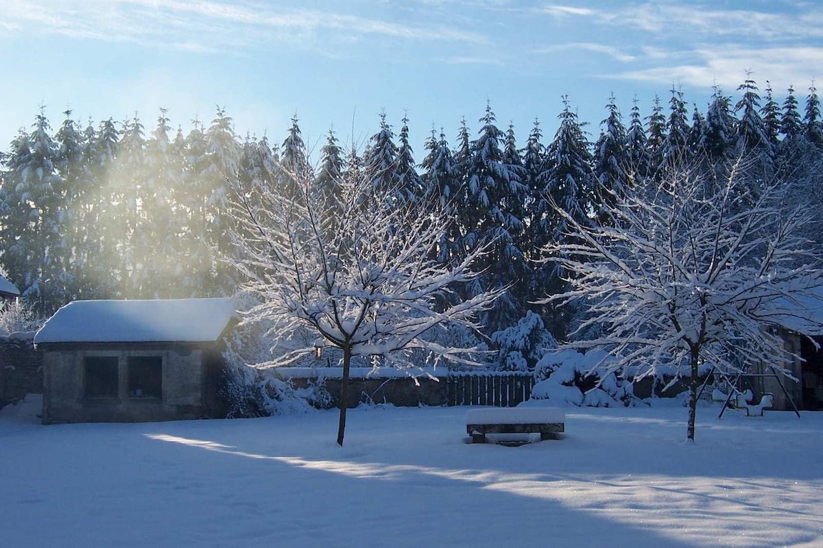 Le Faing du Bray （住宿加早餐）卧室1 Le Feigne du Loup