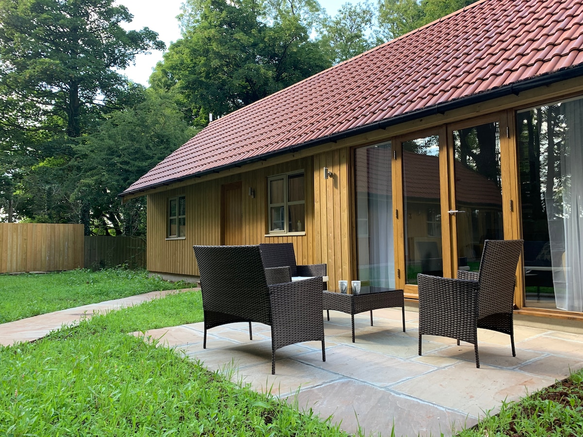 Beech Lodge, Mendips Cheddar Wells Bath Longleat