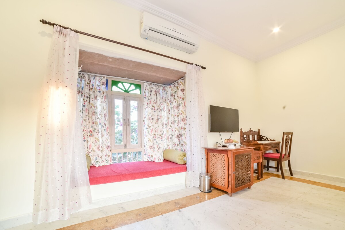 Amazing Stay in Pushkar with Twin bedroom