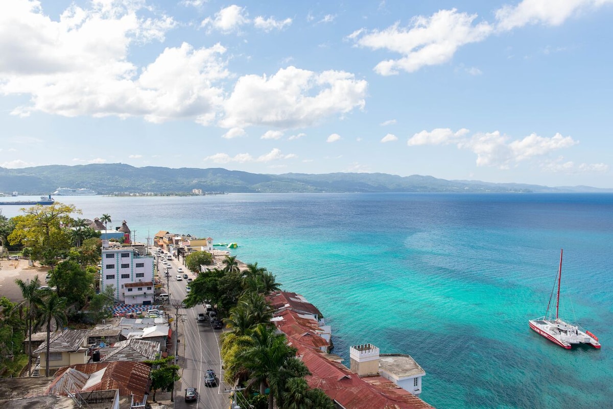 Breathless Ocean View Hip Strip Montego Bay Club